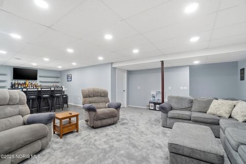 Tiny photo for 150 James Court, Findlay, OH 45840 (MLS # 10002204)