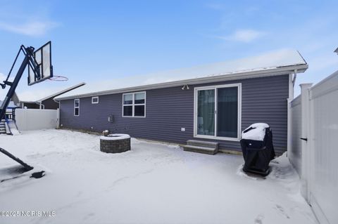 Tiny photo for 150 James Court, Findlay, OH 45840 (MLS # 10002204)