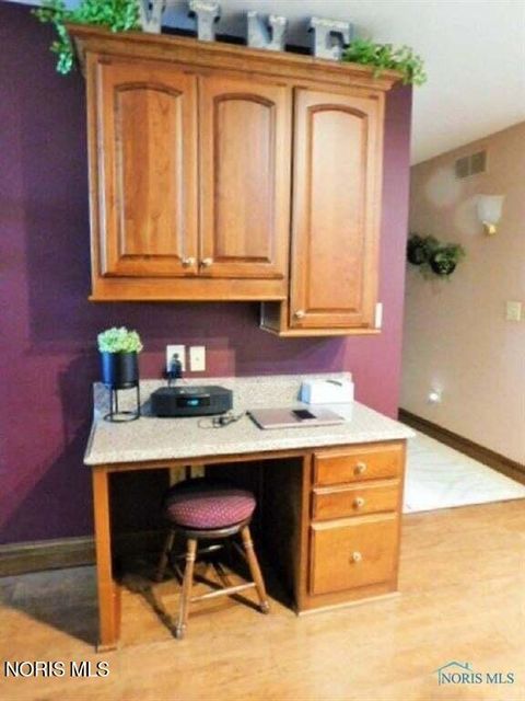 Tiny photo for 304 Oakview Drive, Ottawa, OH 45875 (MLS # 10008438)