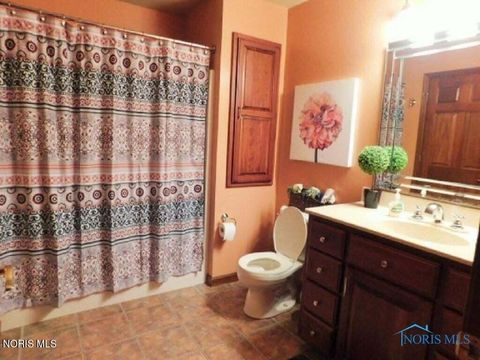 Tiny photo for 304 Oakview Drive, Ottawa, OH 45875 (MLS # 10008438)