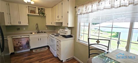Tiny photo for 319 S Mccord Road, Holland, OH 43528 (MLS # 10000038)