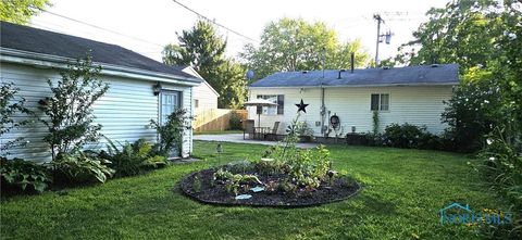 Tiny photo for 319 S Mccord Road, Holland, OH 43528 (MLS # 10000038)