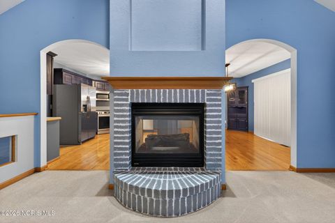 Tiny photo for 125 Hidden Meadow Drive, Holland, OH 43528 (MLS # 10003229)