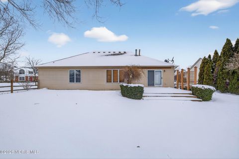 Tiny photo for 125 Hidden Meadow Drive, Holland, OH 43528 (MLS # 10003229)