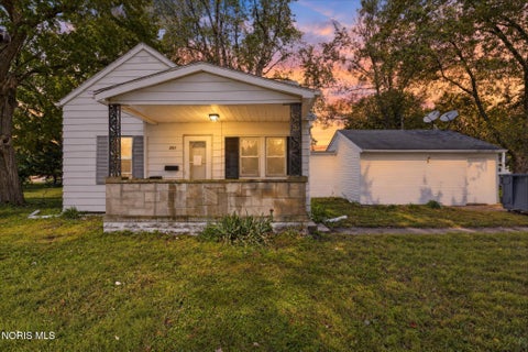 Tiny photo for 251 Stillwater Drive, Toledo, OH 43615 (MLS # 10014625)