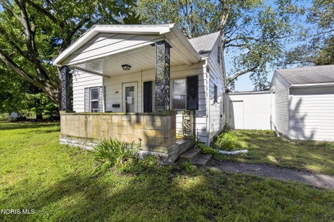 Tiny photo for 251 Stillwater Drive, Toledo, OH 43615 (MLS # 10014625)