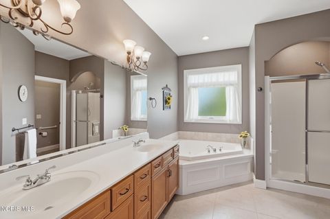 Tiny photo for 8453 Snapdragon Lane, Monclova, OH 43542 (MLS # 10007389)