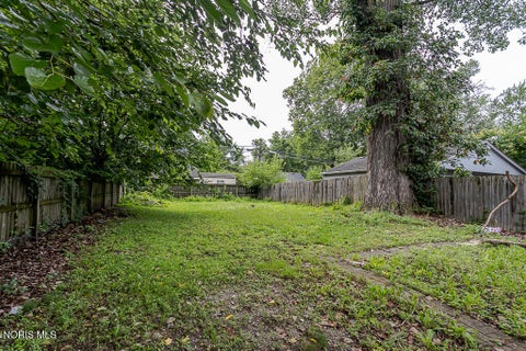 Tiny photo for 5435 Douglas Road, Toledo, OH 43613 (MLS # 10011991)