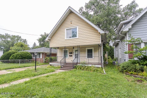 Tiny photo for 5435 Douglas Road, Toledo, OH 43613 (MLS # 10011991)