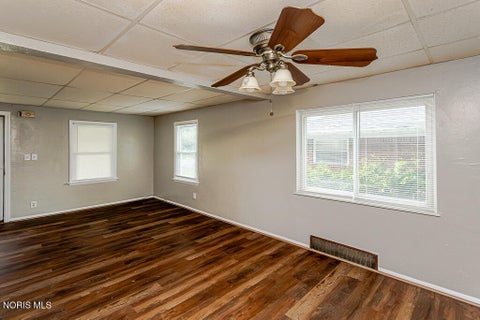 Tiny photo for 5435 Douglas Road, Toledo, OH 43613 (MLS # 10011991)