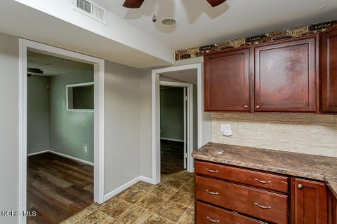Tiny photo for 5435 Douglas Road, Toledo, OH 43613 (MLS # 10011991)