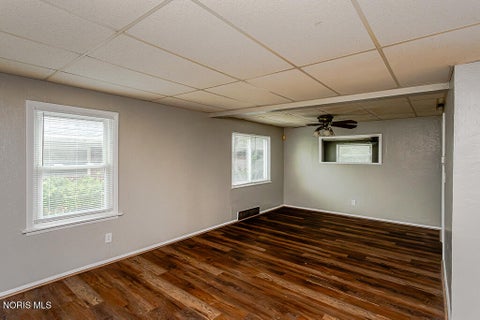 Tiny photo for 5435 Douglas Road, Toledo, OH 43613 (MLS # 10011991)