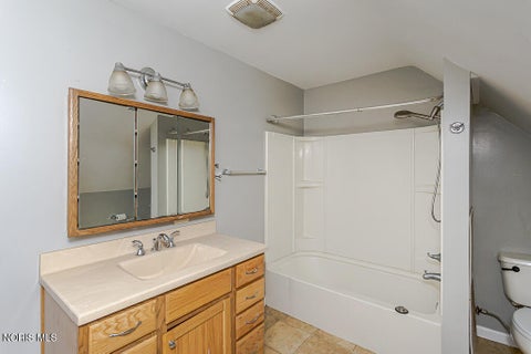 Tiny photo for 5435 Douglas Road, Toledo, OH 43613 (MLS # 10011991)