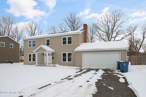 Photo of 6059 Brainard Drive, Sylvania, OH 43560 (MLS # 10003911)