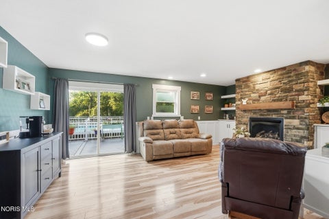 Tiny photo for 731 W Front Street, Pemberville, OH 43450 (MLS # 10013277)