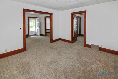 Tiny photo for 1515 E 3rd Street, Port Clinton, OH 43452 (MLS # 10007284)