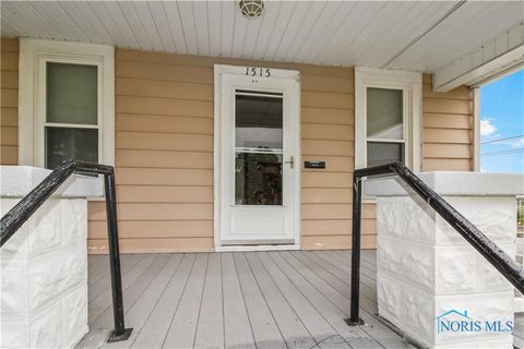 Tiny photo for 1515 E 3rd Street, Port Clinton, OH 43452 (MLS # 10007284)
