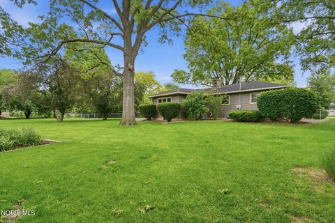 Tiny photo for 65 Lincoln Road, Tiffin, OH 44883 (MLS # 10008171)