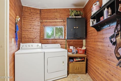 Tiny photo for 65 Lincoln Road, Tiffin, OH 44883 (MLS # 10008171)