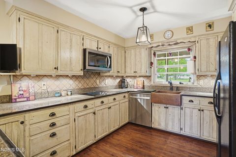 Tiny photo for 65 Lincoln Road, Tiffin, OH 44883 (MLS # 10008171)