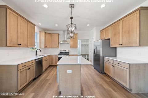 Tiny photo for 505 Boody Court, Perrysburg, OH 43551 (MLS # 10000695)