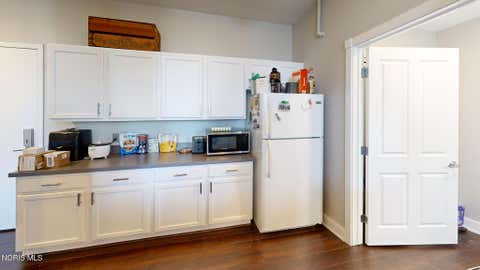 Tiny photo for 44 S St Clair Street #Apt 11, Toledo, OH 43604 (MLS # 10011348)