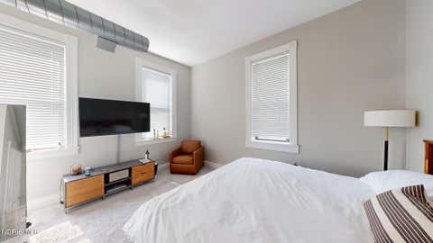 Tiny photo for 44 S St Clair Street #Apt 11, Toledo, OH 43604 (MLS # 10011348)