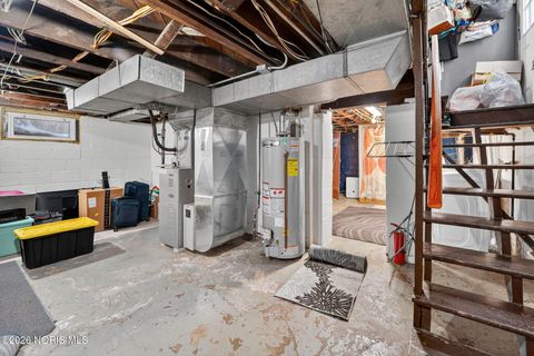 Tiny photo for 2239 Eastbrook Drive, Toledo, OH 43613 (MLS # 10003675)