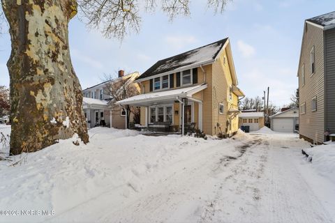 Tiny photo for 2239 Eastbrook Drive, Toledo, OH 43613 (MLS # 10003675)
