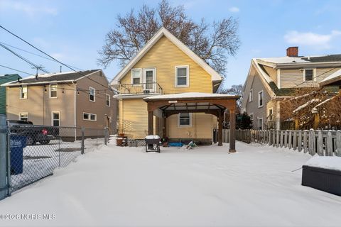 Tiny photo for 2239 Eastbrook Drive, Toledo, OH 43613 (MLS # 10003675)