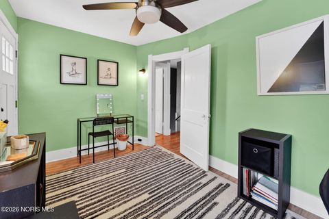 Tiny photo for 2239 Eastbrook Drive, Toledo, OH 43613 (MLS # 10003675)