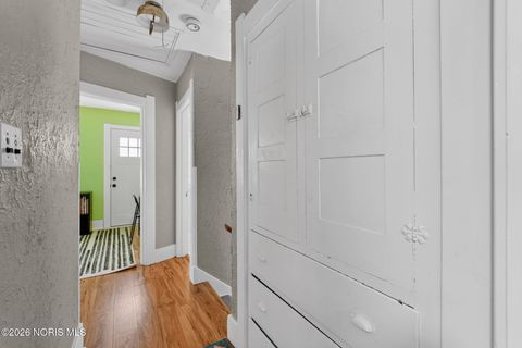 Tiny photo for 2239 Eastbrook Drive, Toledo, OH 43613 (MLS # 10003675)