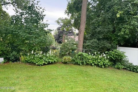 Tiny photo for 7159 Railroad Street, Holland, OH 43528 (MLS # 10005670)