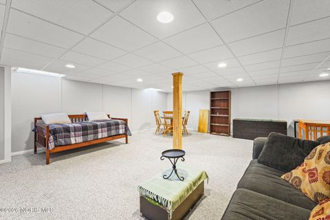 Tiny photo for 2649 Luverne Avenue, Oregon, OH 43616 (MLS # 10003556)