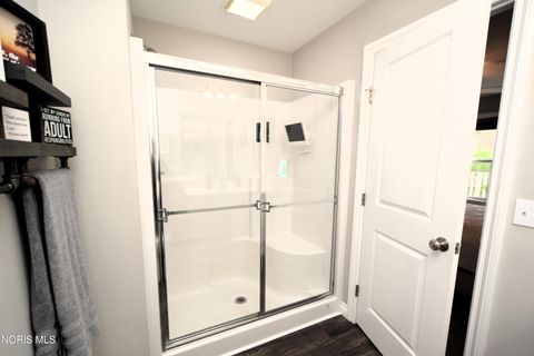 Tiny photo for 2117 Sunset Creek Drive, Toledo, OH 43615 (MLS # 10006587)