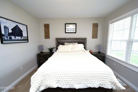 Tiny photo for 2117 Sunset Creek Drive, Toledo, OH 43615 (MLS # 10006587)