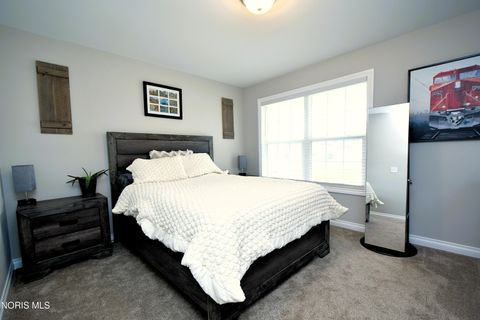 Tiny photo for 2117 Sunset Creek Drive, Toledo, OH 43615 (MLS # 10006587)