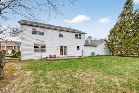 Tiny photo for 734 Mckinley Drive, Bowling Green, OH 43402 (MLS # 10005249)