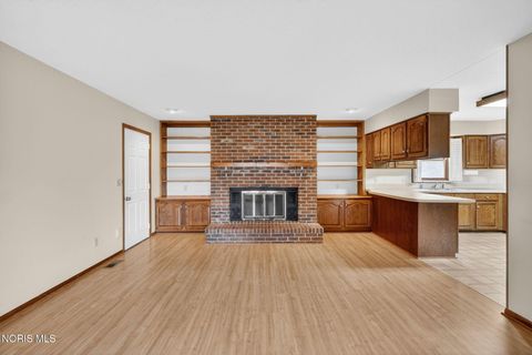 Tiny photo for 734 Mckinley Drive, Bowling Green, OH 43402 (MLS # 10005249)