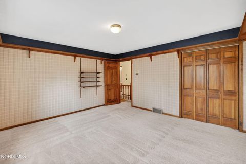 Tiny photo for 734 Mckinley Drive, Bowling Green, OH 43402 (MLS # 10005249)