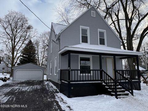 Photo of 222 S Pleasant Street, Montpelier, OH 43543 (MLS # 10003571)