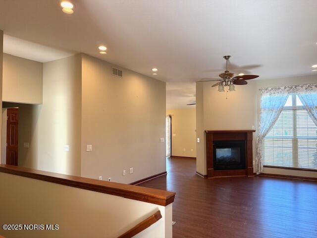 Findlay, Ohio 45840, United States, 3 Bedrooms Bedrooms, ,2 BathroomsBathrooms,Residential,Active,235795