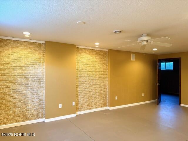 Findlay, Ohio 45840, United States, 3 Bedrooms Bedrooms, ,2 BathroomsBathrooms,Residential,Active,235795