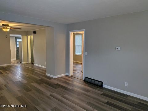 Tiny photo for 607 E Elm Street, Wauseon, OH 43567 (MLS # 10002619)