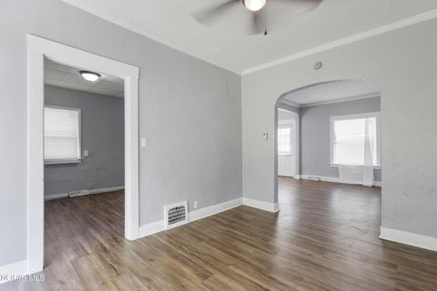 Tiny photo for 632 Nicholas Street, Toledo, OH 43609 (MLS # 10010233)
