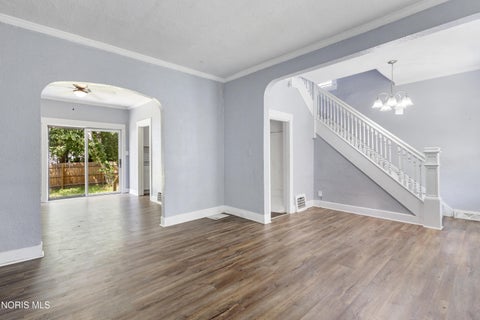 Tiny photo for 632 Nicholas Street, Toledo, OH 43609 (MLS # 10010233)