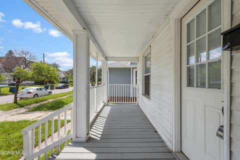 Tiny photo for 632 Nicholas Street, Toledo, OH 43609 (MLS # 10010233)