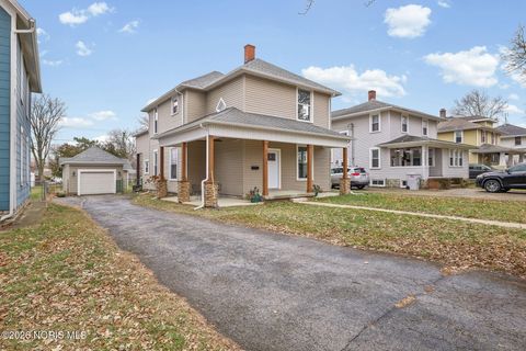 Photo of 1113 Hurd Avenue, Findlay, OH 45840 (MLS # 10003046)