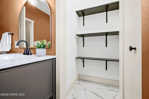 Tiny photo for 1113 Hurd Avenue, Findlay, OH 45840 (MLS # 10003046)