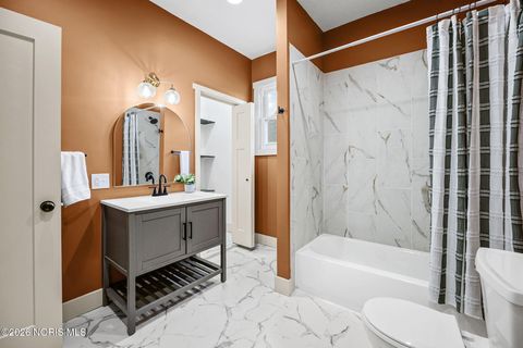 Tiny photo for 1113 Hurd Avenue, Findlay, OH 45840 (MLS # 10003046)